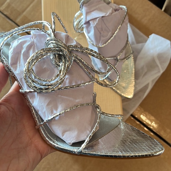 BILLINI PEROUZE HEEL- SILVER SCALE - Picture 5 of 9